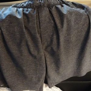 Lululemon 6"